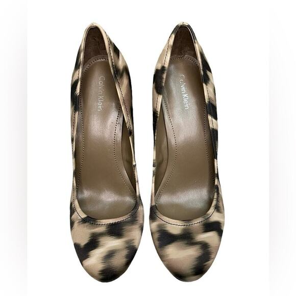 Calvin Klein Leopard High Heels Pumps - Picture 3 of 9